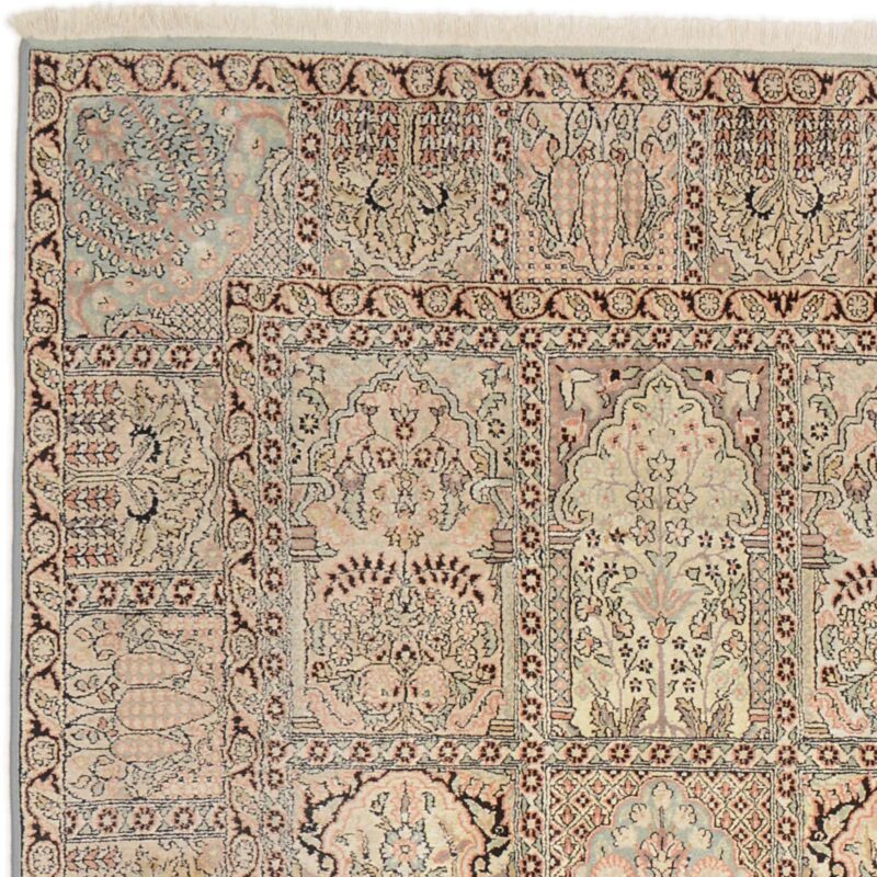 Kashmir Orientteppich 170 × 240 cm, Seide, handgeknüpft