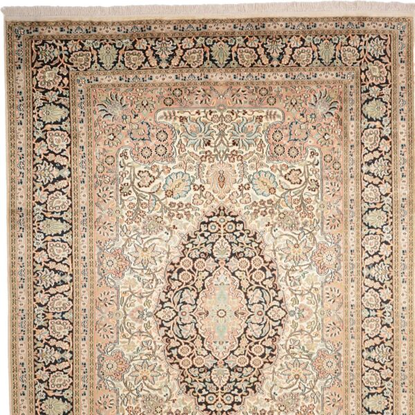 orientteppich-kashmir-172-x-248-cm-seide-handgeknupft-11.jpg Kashmir Orientteppich 172 × 248 cm, Seide, handgeknüpft