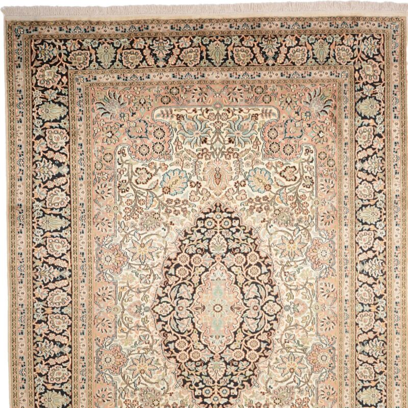 orientteppich-kashmir-172-x-248-cm-seide-handgeknupft-11.jpg Kashmir Orientteppich 172 × 248 cm, Seide, handgeknüpft