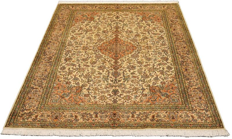 Kashmir Orientteppich 172 × 256 cm, Seide, handgeknüpft