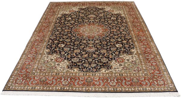 Kashmir Orientteppich 175 × 245 cm, Seide, handgeknüpft