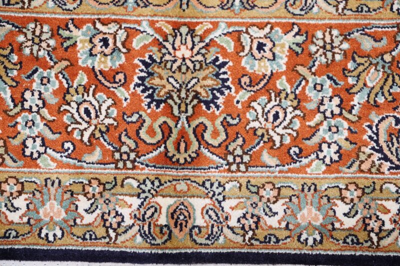 Kashmir Orientteppich 175 × 245 cm, Seide, handgeknüpft