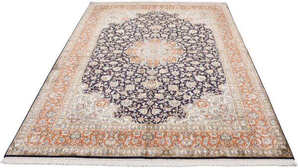 Kashmir Orientteppich 175 × 245 cm, Seide, handgeknüpft