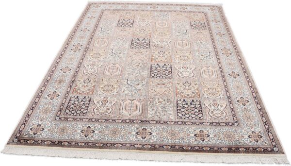 Kashmir Orientteppich 175 × 246 cm, Seide, handgeknüpft