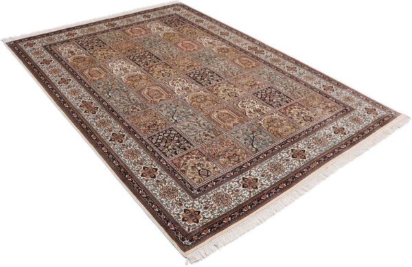 Kashmir Orientteppich 175 × 246 cm, Seide, handgeknüpft