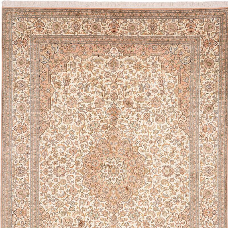 Kashmir Orientteppich 175 × 251 cm, Seide, handgeknüpft