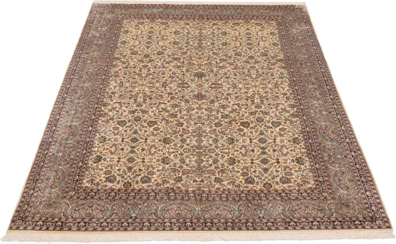 Kashmir Orientteppich 180 × 266 cm, Seide, handgeknüpft