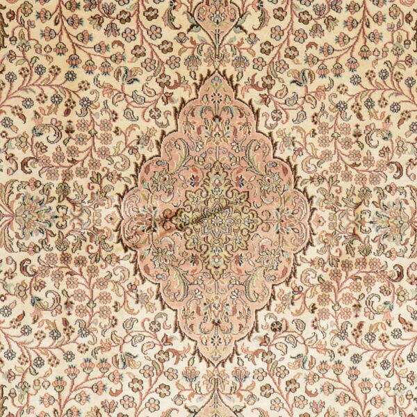 Kashmir Orientteppich 185 × 277 cm, Seide, handgeknüpft Pastell