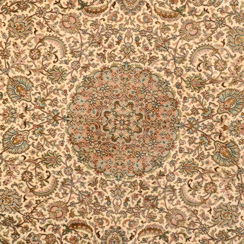 Kashmir Orientteppich 186 × 186 cm, Seide, handgeknüpft