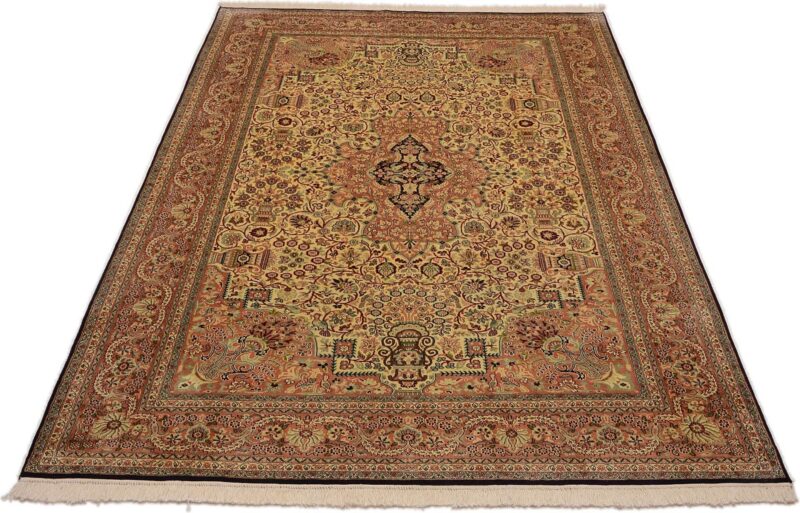 Kashmir Orientteppich 188 × 284 cm, Seide, handgeknüpft