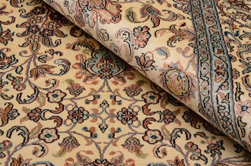 Kashmir Orientteppich 190 × 279 cm, Seide, handgeknüpft