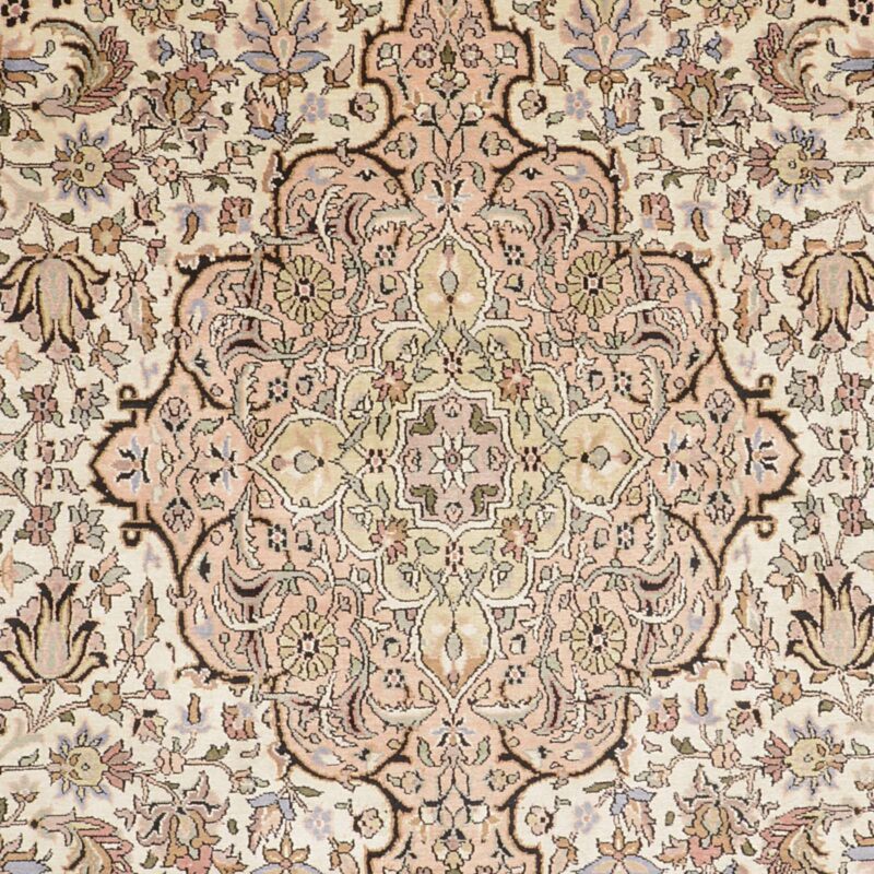 Kashmir Orientteppich 192 × 284 cm, Seide, handgeknüpft