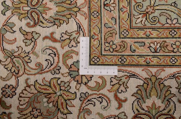 Kashmir Orientteppich 198 × 260 cm, Seide, handgeknüpft Luxus