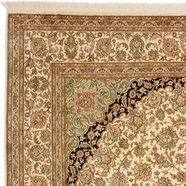 Kashmir Orientteppich 198 × 260 cm, Seide, handgeknüpft Luxus