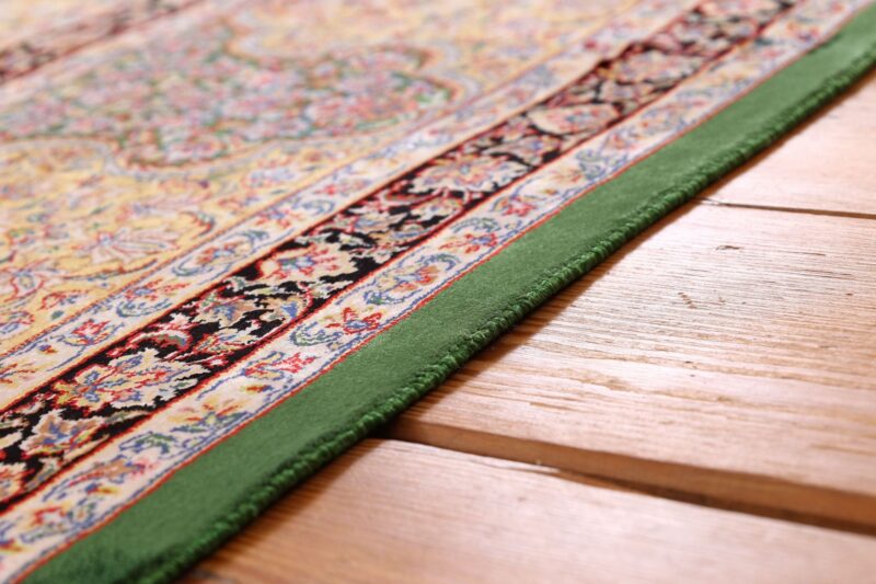 Kashmir Orientteppich 200 × 300 cm, Seide, handgeknüpft edel