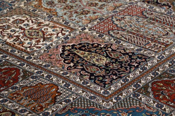 Kashmir Orientteppich 201 × 295 cm, Seide, handgeknüpft