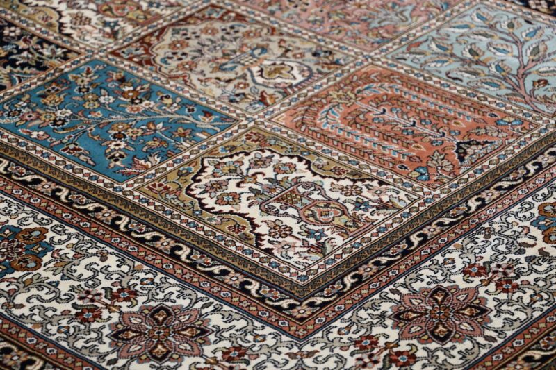 orientteppich-kashmir-203-x-296-cm-seide-handgeknupft-4.jpg Kashmir Orientteppich 203 × 296 cm, Seide, handgeknüpft