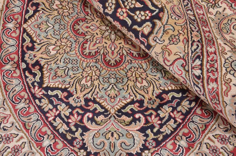 Kashmir Orientteppich 215 × 310 cm, Seide, handgeknüpft edel
