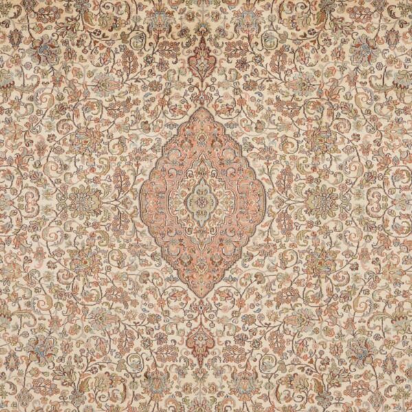 Kashmir Orientteppich 216 × 311 cm, Seide, handgeknüpft