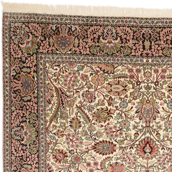 Kashmir Orientteppich 219 × 304 cm, Seide, handgeknüpft