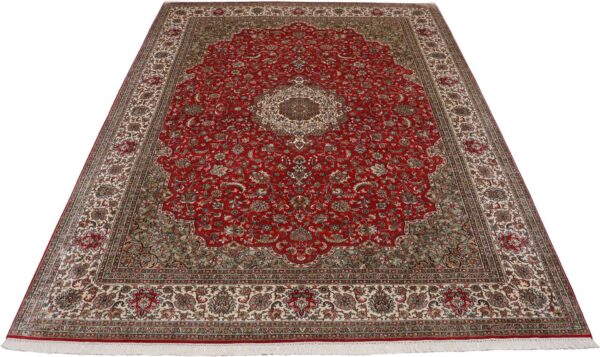 Kashmir Orientteppich 244 × 335 cm, Seide, handgeknüpft Pastell
