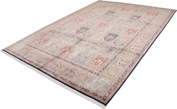 Kashmir Orientteppich 244 × 342 cm, Seide, handgeknüpft