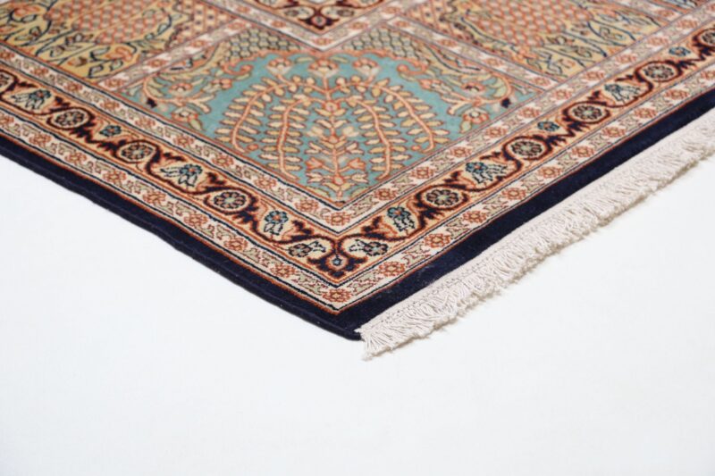 Kashmir Orientteppich 244 × 342 cm, Seide, handgeknüpft