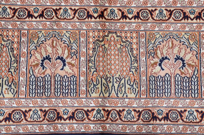 Kashmir Orientteppich 244 × 342 cm, Seide, handgeknüpft