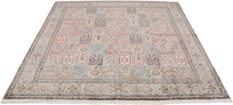 Kashmir Orientteppich 245 × 245 cm, Seide, handgeknüpft
