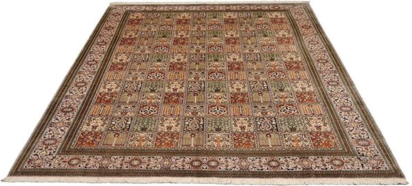 Kashmir Orientteppich 246 × 333 cm, Seide, handgeknüpft