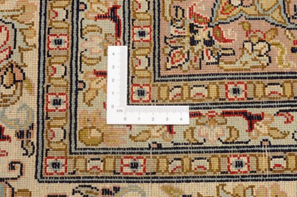Kashmir Orientteppich 247 × 311 cm, Seide, handgeknüpft