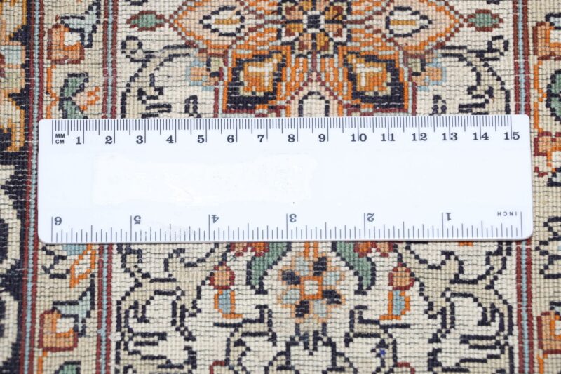 orientteppich-kashmir-247-x-349-cm-seide-handgeknupft-persisch-10.jpg Kashmir Orientteppich 247 × 349 cm, Seide, handgeknüpft persisch