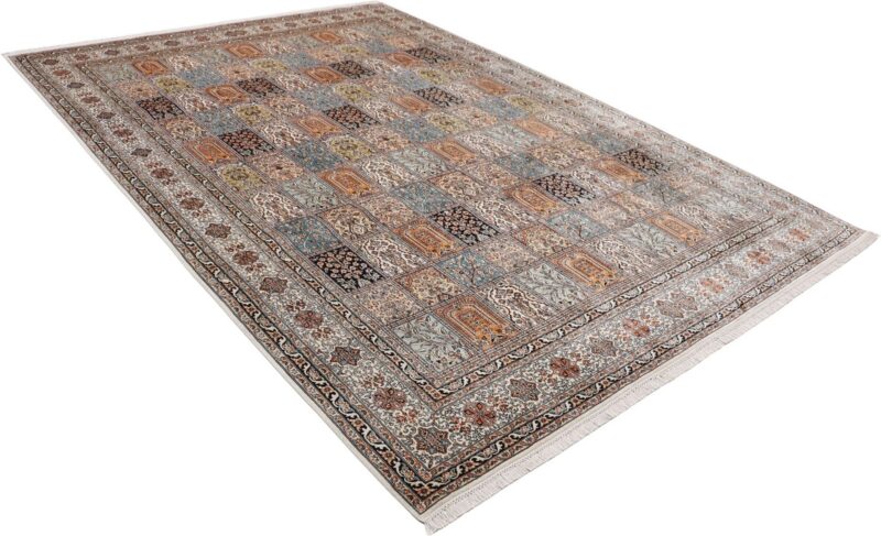 orientteppich-kashmir-247-x-349-cm-seide-handgeknupft-persisch-3.jpg Kashmir Orientteppich 247 × 349 cm, Seide, handgeknüpft persisch