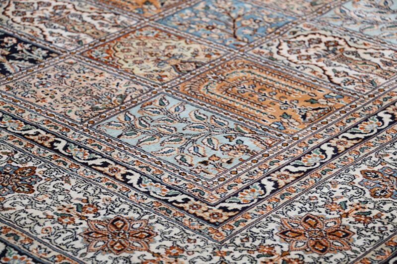 orientteppich-kashmir-247-x-349-cm-seide-handgeknupft-persisch-4.jpg Kashmir Orientteppich 247 × 349 cm, Seide, handgeknüpft persisch