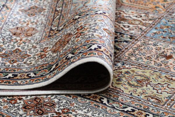 orientteppich-kashmir-247-x-349-cm-seide-handgeknupft-persisch-9.jpg Kashmir Orientteppich 247 × 349 cm, Seide, handgeknüpft persisch