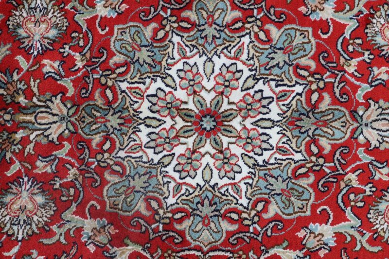 Kashmir Orientteppich 79 × 215 cm, Seide, handgeknüpft