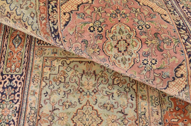 Kashmir Orientteppich 92 × 296 cm, Seide, handgeknüpft