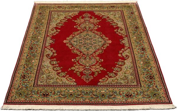 Kaschmirseide Orientteppich 137 × 197 cm, Seide, handgeknüpft edel