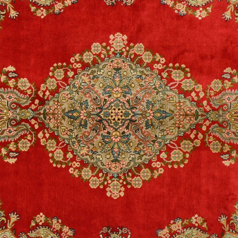 Kaschmirseide Orientteppich 137 × 197 cm, Seide, handgeknüpft edel