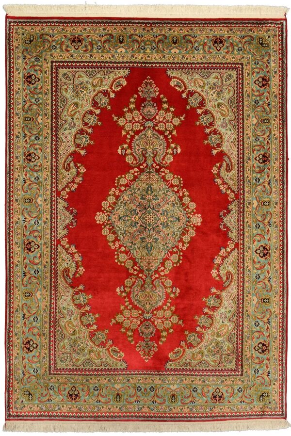 Kaschmirseide Orientteppich 137 × 197 cm, Seide, handgeknüpft edel