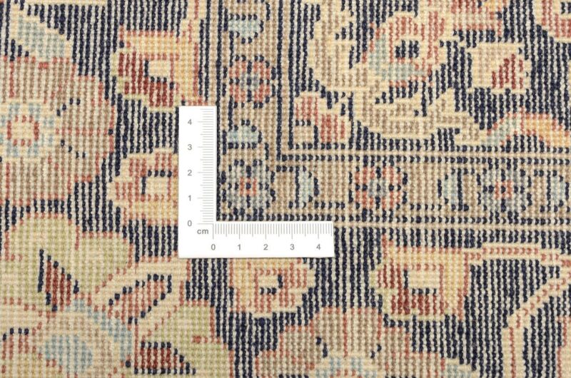Kirman Orientteppich 123 × 184 cm, Schurwolle-Seide, handgeknüpft