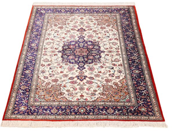 perserteppich-ghom-108-x-158-cm-seide-handgeknupft-1.jpg Ghom Perserteppich 108 × 158 cm, Seide, handgeknüpft