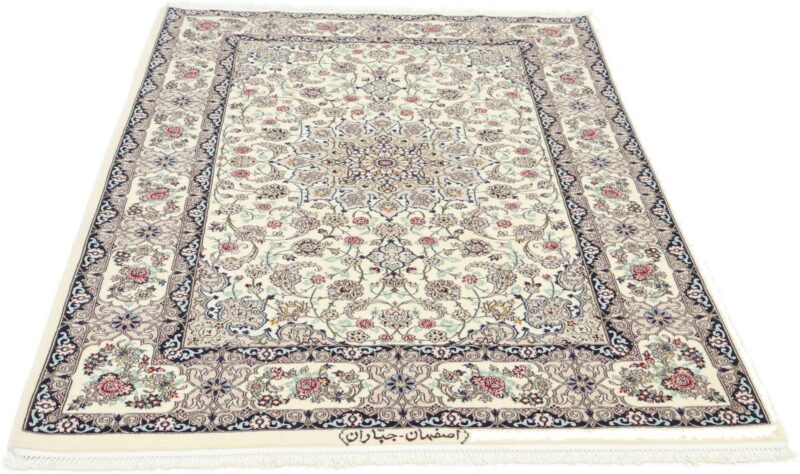 perserteppich-isfahan-113-x-173-cm-schurwolle-seide-handgeknupft-16.jpg Isfahan Perserteppich 113 × 173 cm, Schurwolle-Seide, handgeknüpft