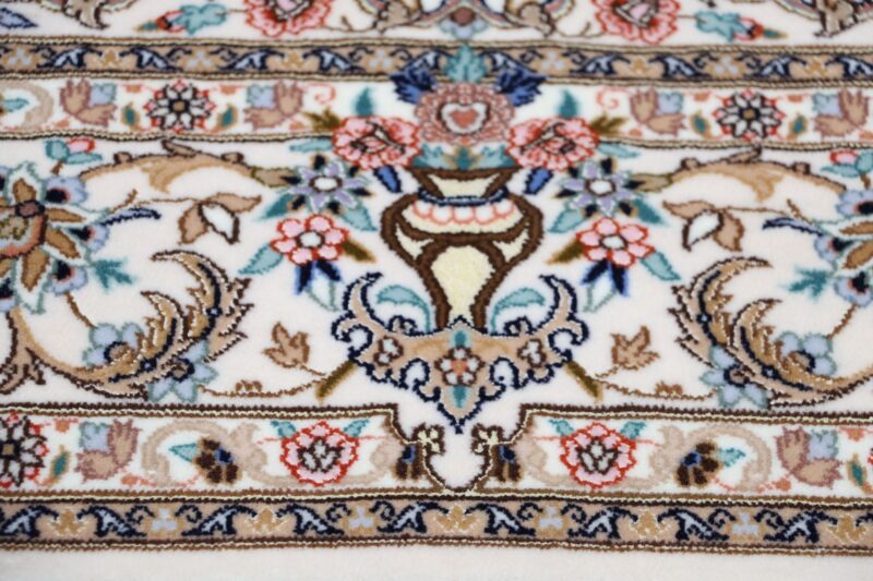 Isfahan Perserteppich 130 × 200 cm, Schurwolle Seide, handgeknüpft