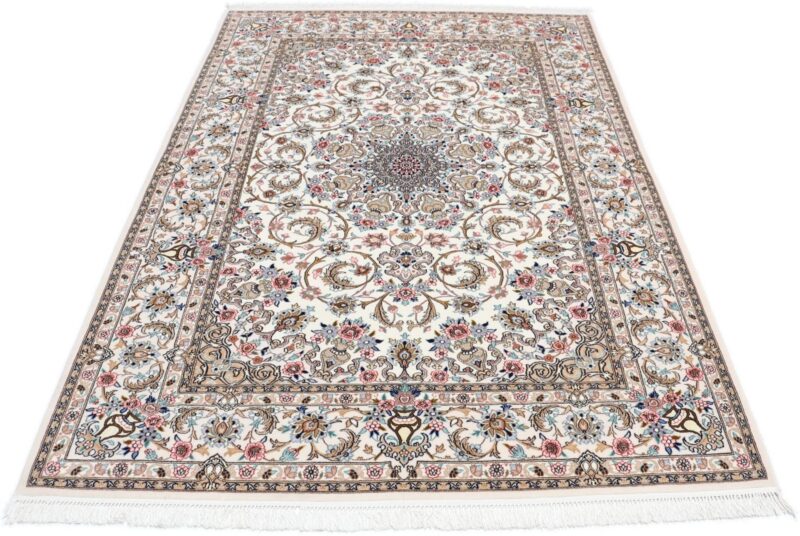 Isfahan Perserteppich 130 × 200 cm, Schurwolle Seide, handgeknüpft