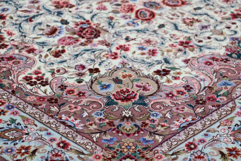 Isfahan Perserteppich 145 × 235 cm, Schurwolle-Seide, handgeknüpft