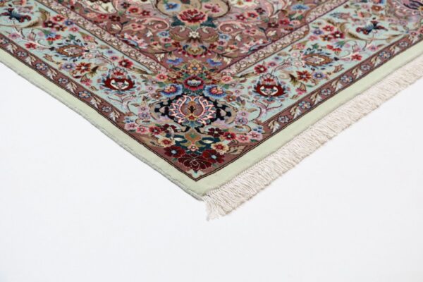 Isfahan Perserteppich 145 × 235 cm, Schurwolle-Seide, handgeknüpft
