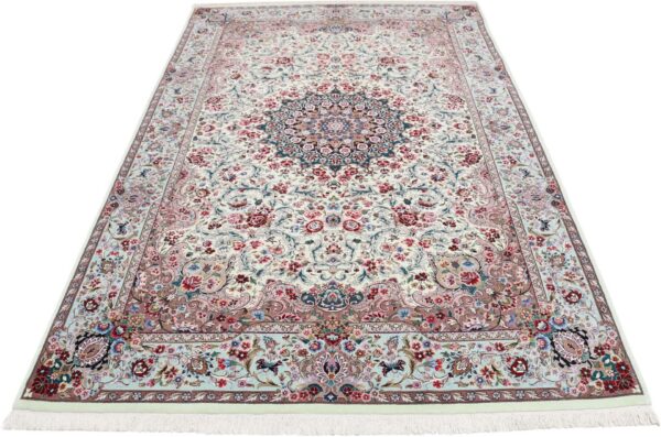 Isfahan Perserteppich 145 × 235 cm, Schurwolle-Seide, handgeknüpft