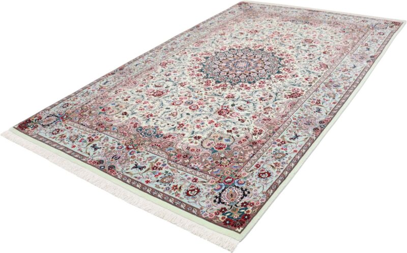 Isfahan Perserteppich 145 × 235 cm, Schurwolle-Seide, handgeknüpft