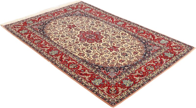 Isfahan Perserteppich 148 × 224 cm, Schurwolle-Seide, handgeknüpft